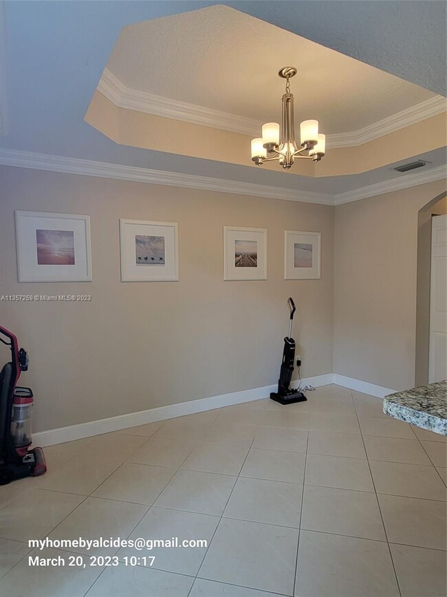 Building Photo - 4967 Tradewinds Ter