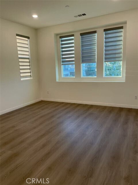 Building Photo - 3124 E Denali Dr