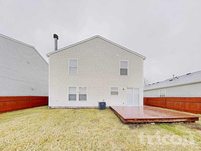Building Photo - 2875 Ludwig Dr