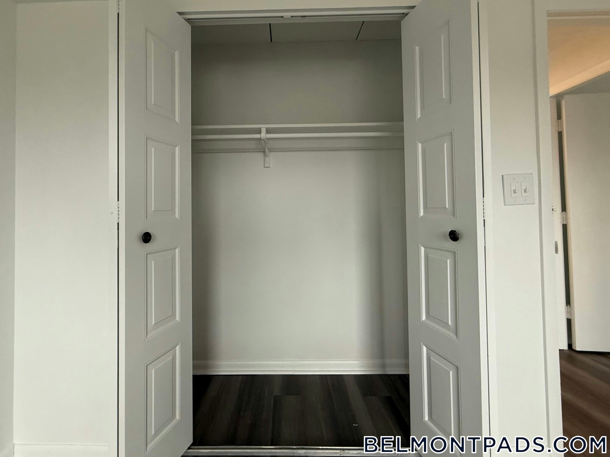 Building Photo - 53 Hill Rd