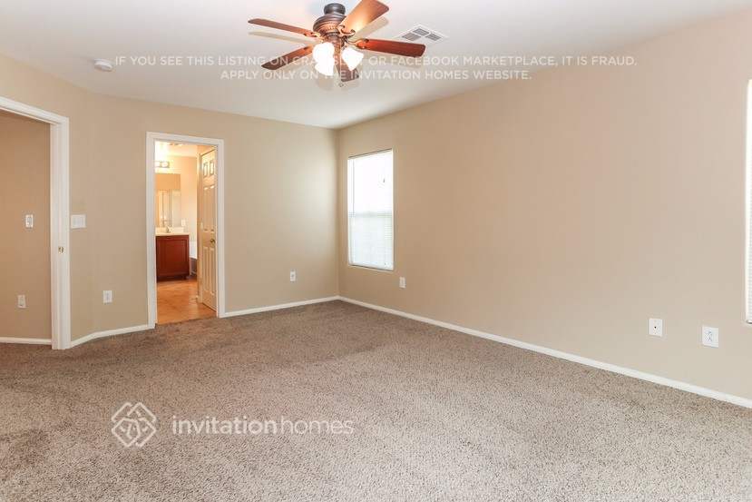 Building Photo - 6457 Chuckar St