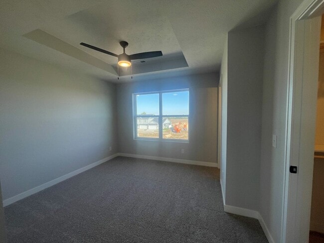 Building Photo - Townhome For Rent Papillion