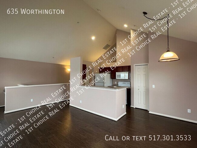 Building Photo - 635 Worthington-