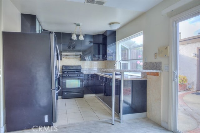 Building Photo - 2368 Canyon Park Dr