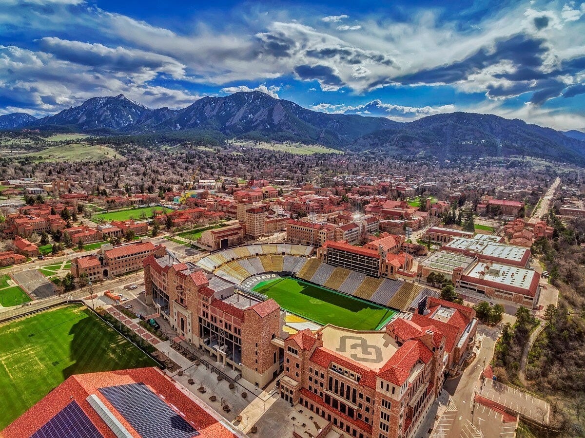 Building Photo - 3300 Madison Ave