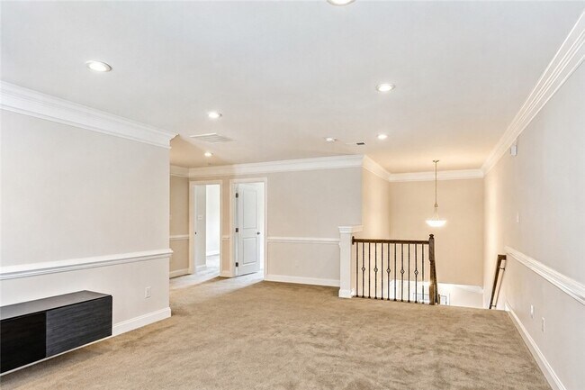 Building Photo - 2516 Adele Ct