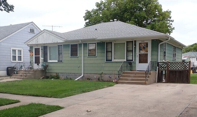 Primary Photo - 1312/1314 W 4th St