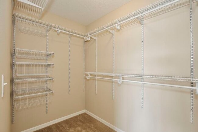 Building Photo - Spacious 3/2.5 End-Unit with Breathtaking Lake Views in Sanford!