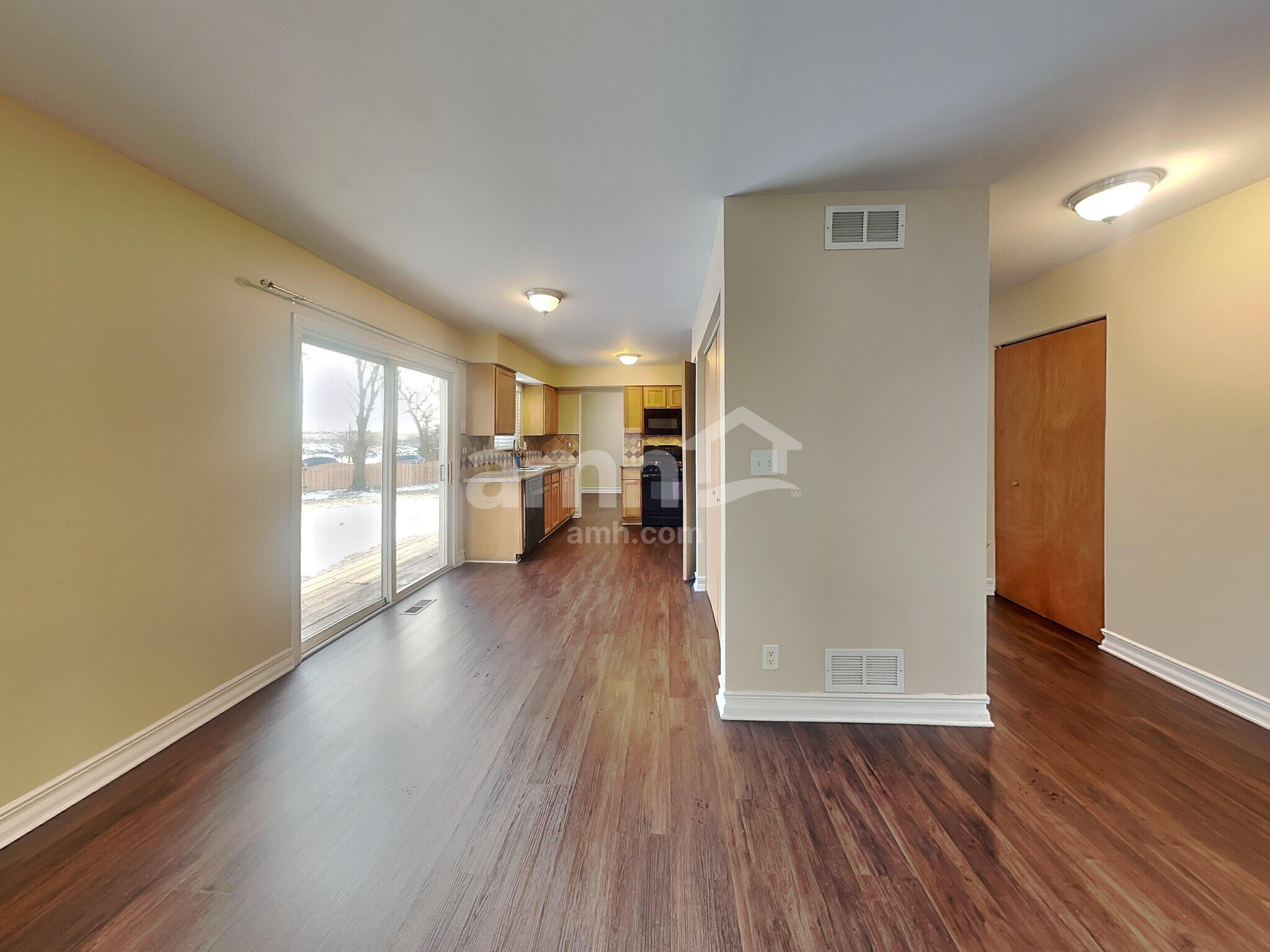 Building Photo - 20825 W Bangor Ct