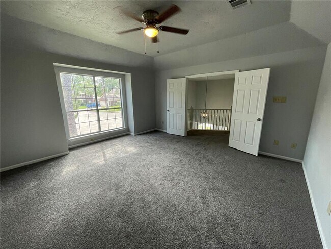 Building Photo - 14803 Silver Knight Ct