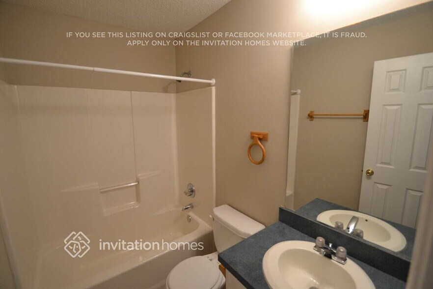 Building Photo - 6312 Bent Oaks Ct