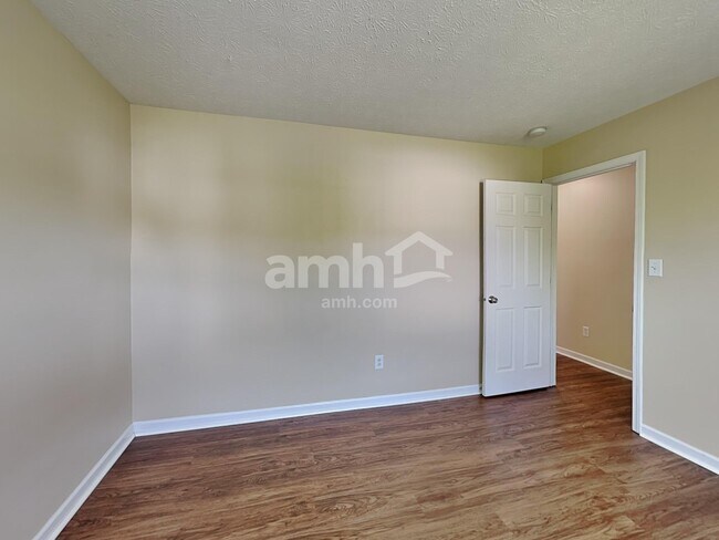 Building Photo - 12024 Seahawks Ln