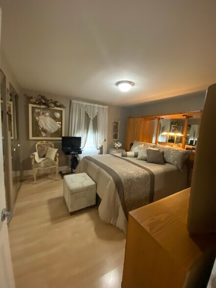 Building Photo - 210 Mount Vernon Ave