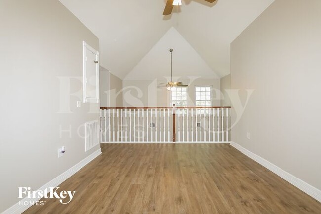 Building Photo - 11730 Twain Dr