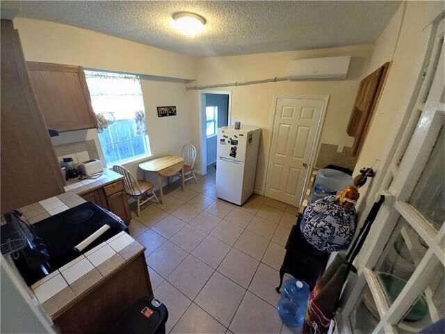 Building Photo - 2416 N Villere St