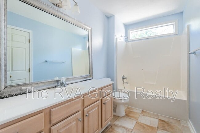 Building Photo - 10528 Runnymeade Dr