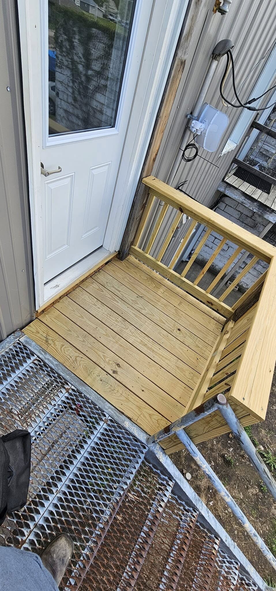 Building Photo - 731 Park Ave