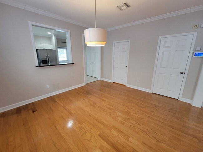 Building Photo - 4378 Grove Park Dr