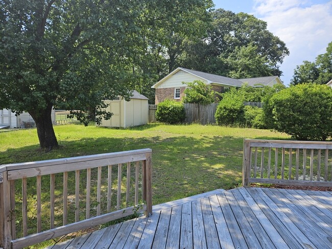 Building Photo - 309 Murray Fork Dr