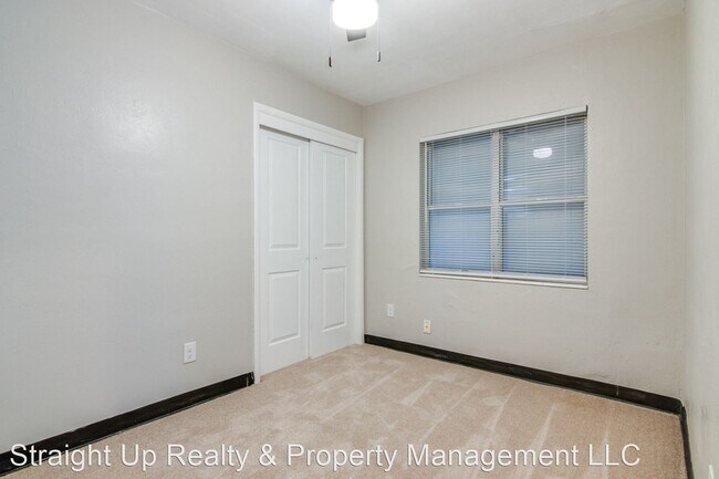 Building Photo - 2 br, 1 bath House - 824 North Florence Av...