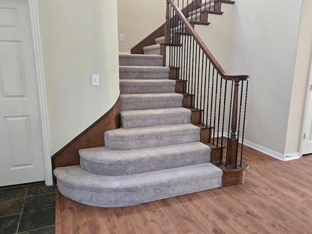 Building Photo - 5554 Emerson Ct