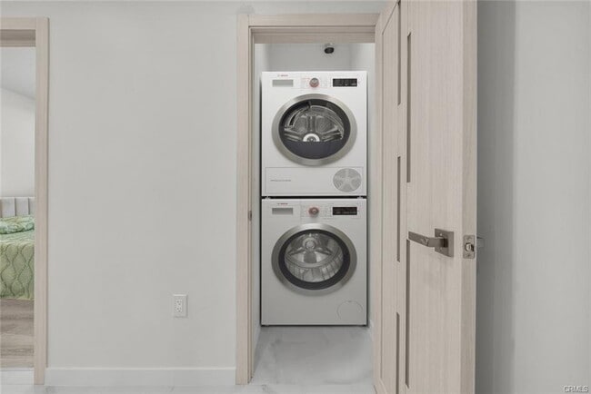 Building Photo - 10801 1/2 Wescott Avenue, Los Angeles, CA 91040 - 2 BR 2 BA house