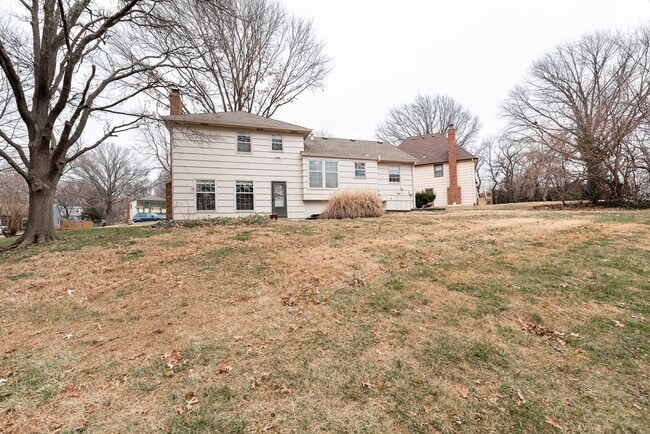 Building Photo - 3 Bed Home in Cul-de-Sac Great Location