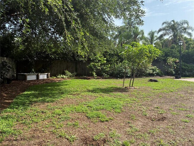 Building Photo - 37935 Coleman Ave