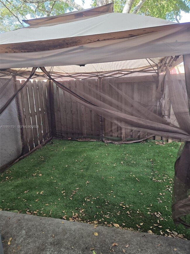 Building Photo - 10301 NW 33rd St