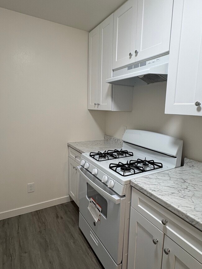 Building Photo - 10007 Sepulveda Blvd