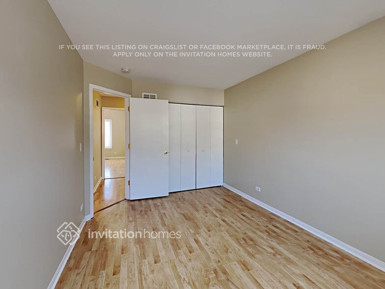 Building Photo - 1323 Locust Ct