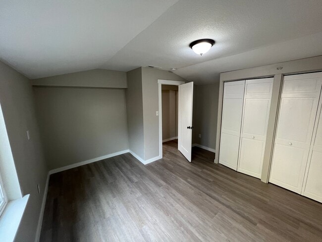 Building Photo - Non-Refundable & Security Deposit Total: $1800.00