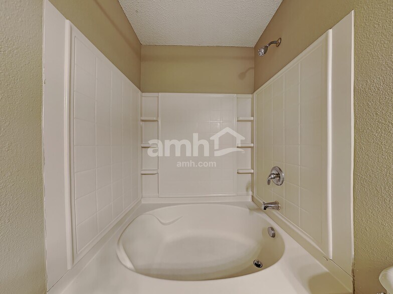 Building Photo - 13426 Allegiance Dr