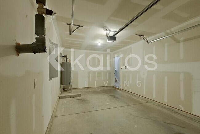Building Photo - 110 Tybo Dr