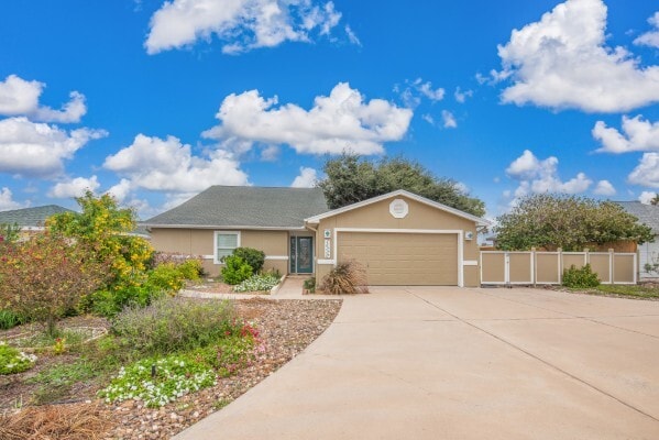 Primary Photo - 15330 Gypsy St