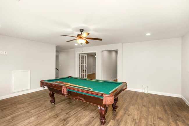 Building Photo - 2024 Albatross Way