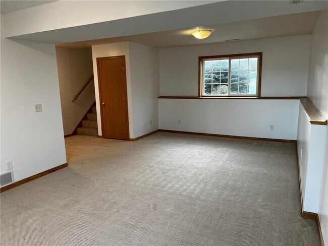 Building Photo - 5364 56th Ave NW