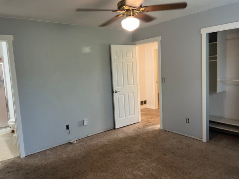 Building Photo - 3443 Riva Ridge Dr