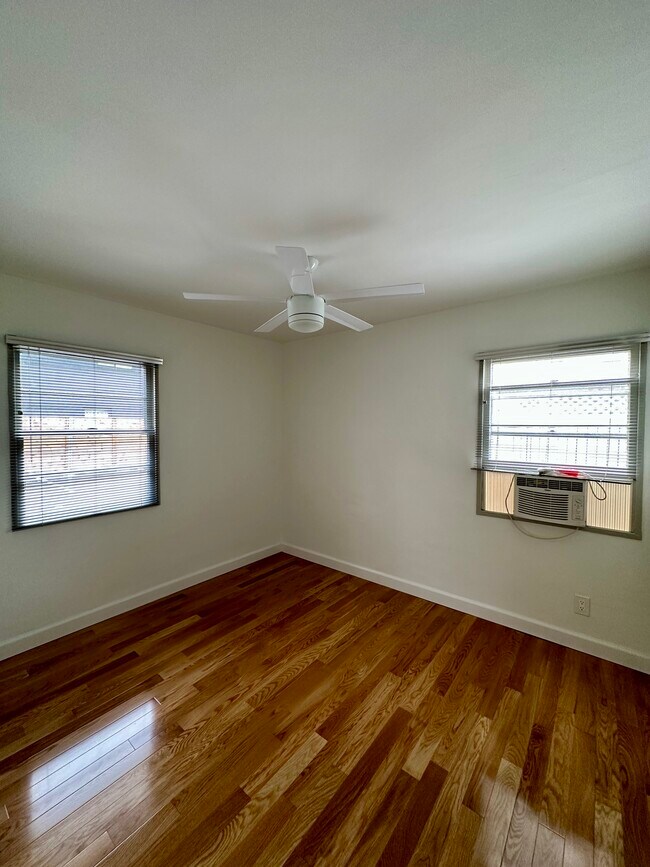 Bedroom 1 - 2357 Griffith Park Blvd