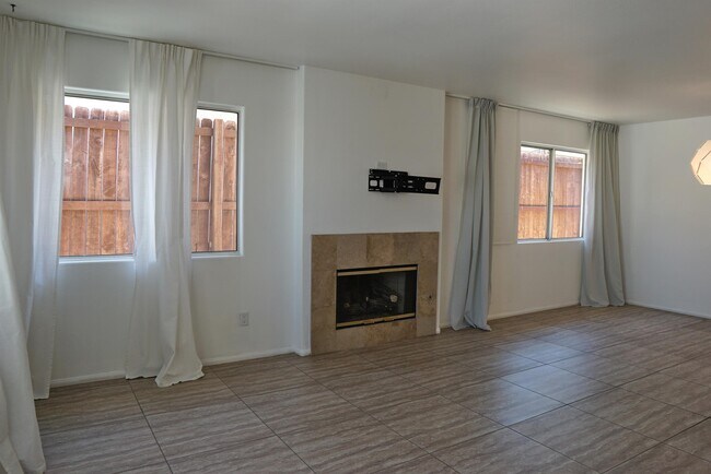 Building Photo - 51945 Avenida Madero