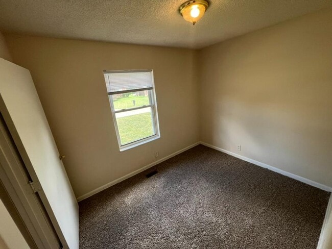 Building Photo - 1480 Snell Blvd