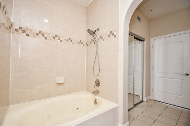 Building Photo - 2299 Lone Star Dr