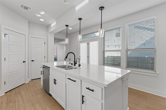 Building Photo - 8707 Alderman Dr.