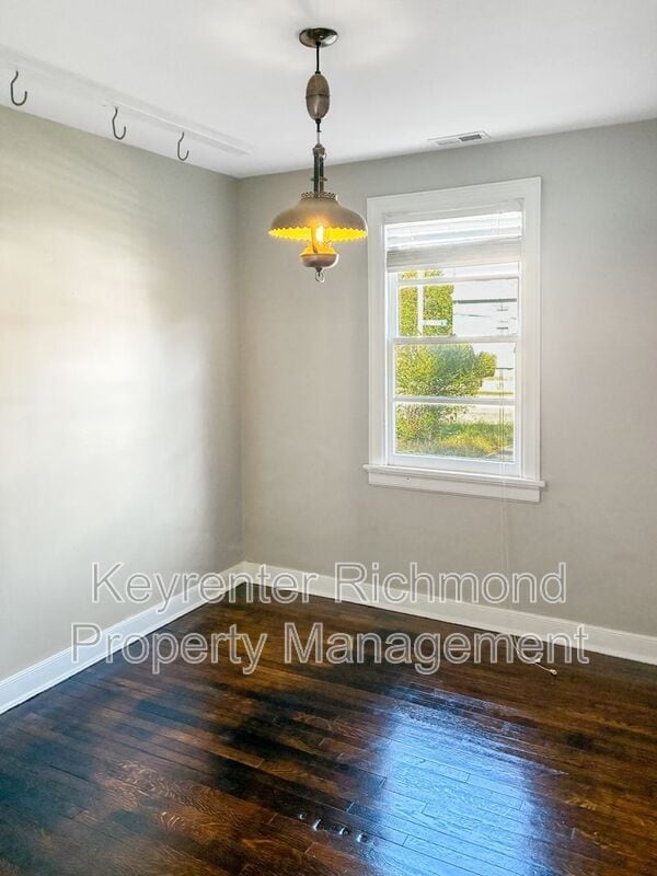 Building Photo - 1005 E Brookland Park Blvd