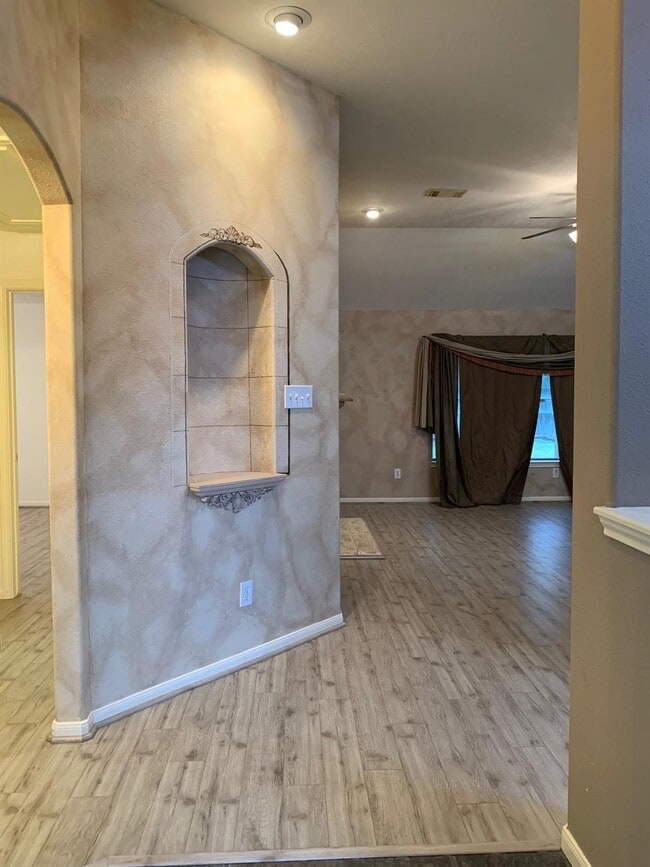 Building Photo - 12918 Stratford Mill Ln