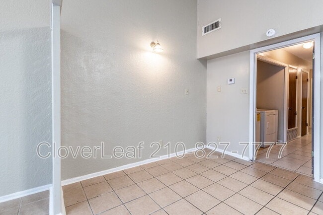 Building Photo - 317 Gaiety Ln