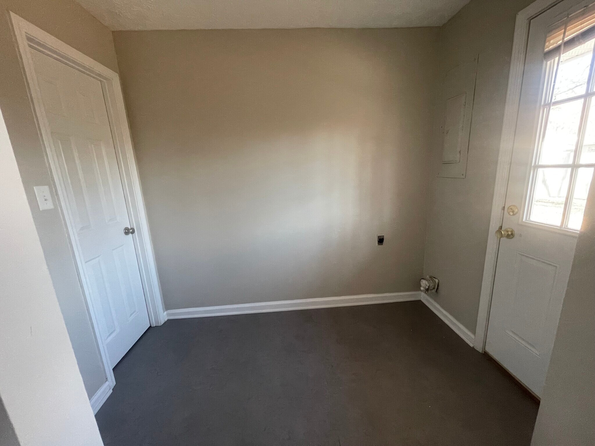 Building Photo - 4015 Rudy Martin Dr