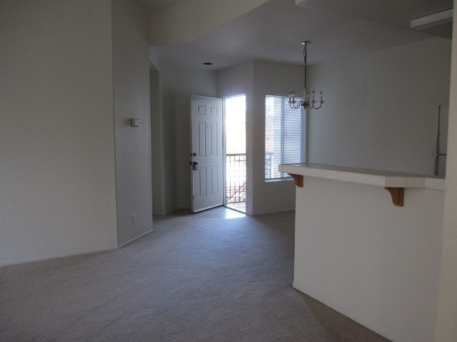 Building Photo - 2 bedroom 2 bath Upper Level Condo