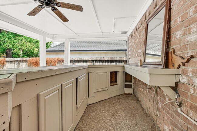 Building Photo - 2311 Quail Haven Rd