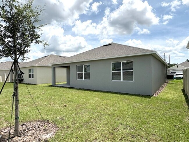 Building Photo - Beautiful Brand New Home In Ormond Beach S...